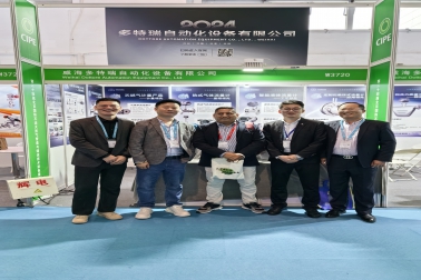 陽(yáng)春三月京都會(huì)友，新品面試吸引眼球